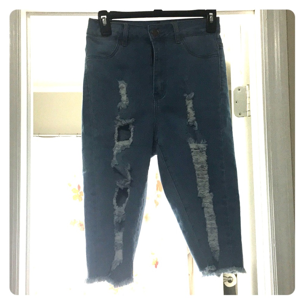 Fashion Nova Capris
